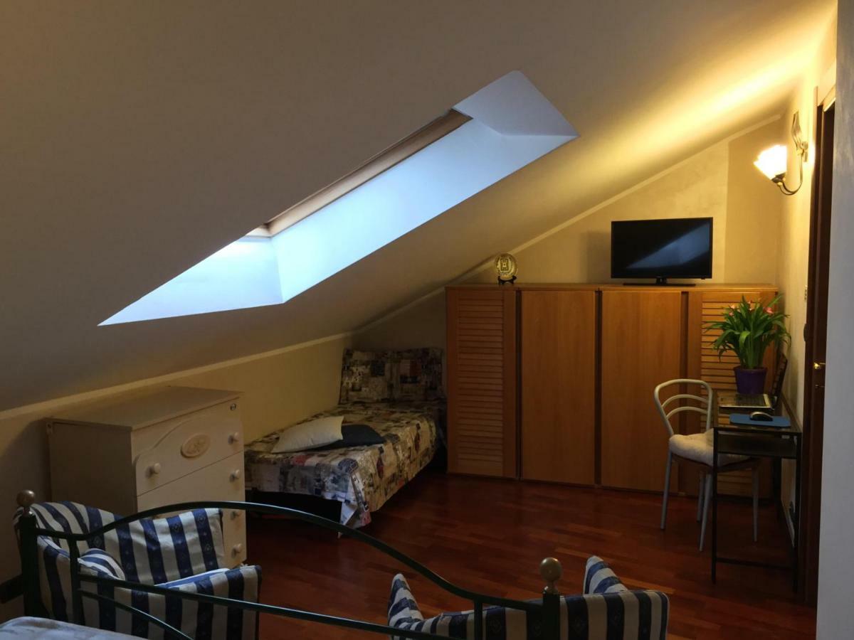 Il Giardino Del Borgo Bed & Breakfast Turin Exterior photo
